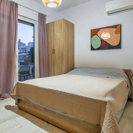Anali Apartament *