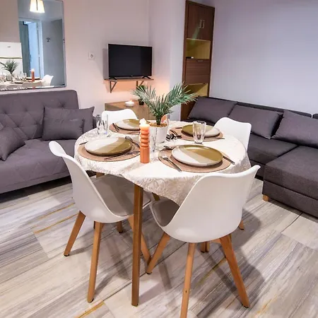 Anali Apartament *