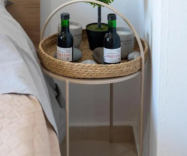 Anali * Ixia (Rhodes)