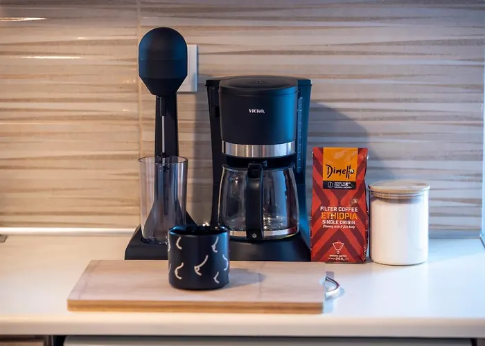 Anali * Ixia (Rhodes)